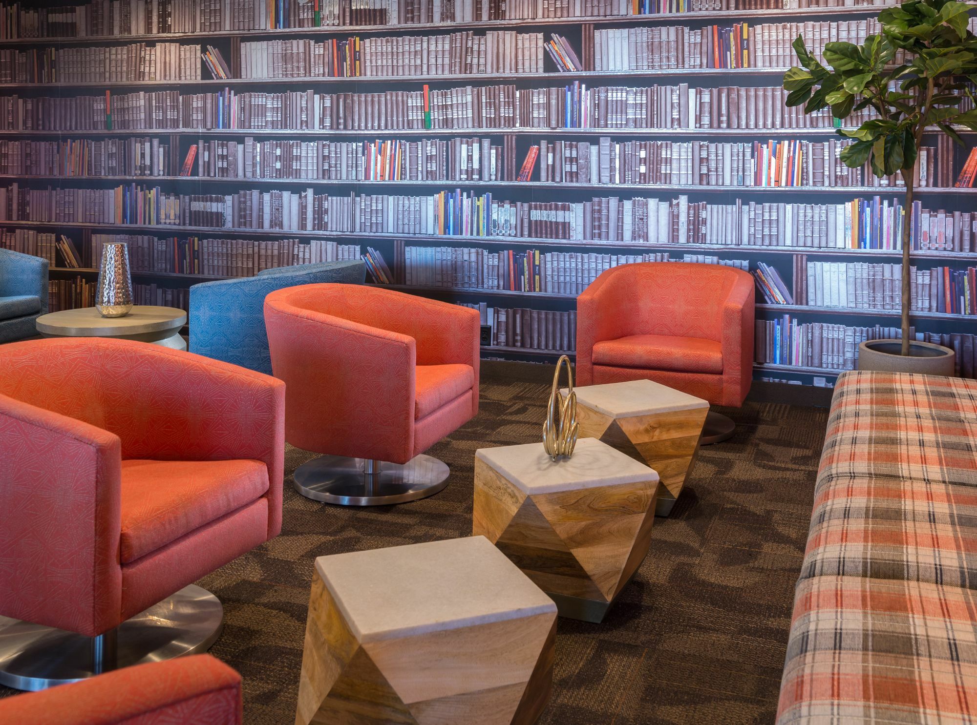 Livinn Hotel Cincinnati North/ Шарънвил Екстериор снимка